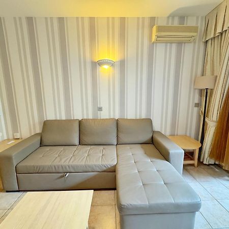 797 Holiday Rentals- Precioso Piso Con Vistas Al Jardin En Benalbeach Бенальмадена Экстерьер фото