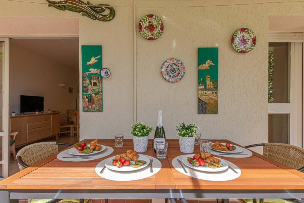 797 Holiday Rentals- Precioso Piso Con Vistas Al Jardin En Benalbeach Бенальмадена Экстерьер фото