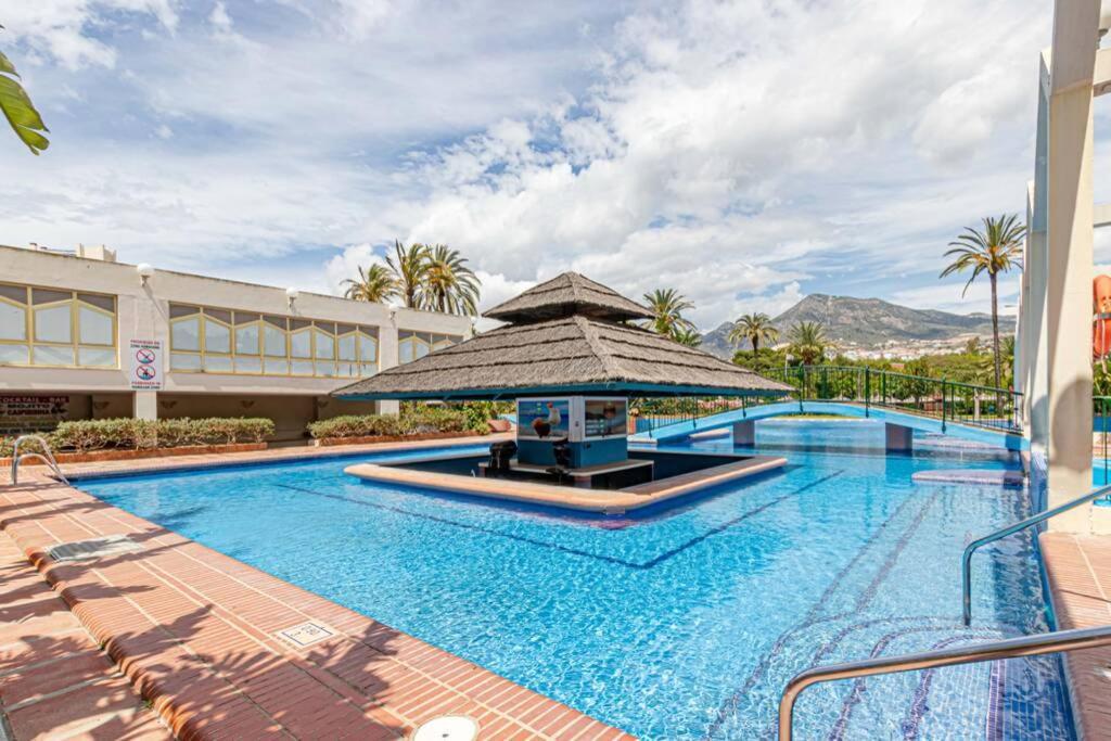 797 Holiday Rentals- Precioso Piso Con Vistas Al Jardin En Benalbeach Бенальмадена Экстерьер фото