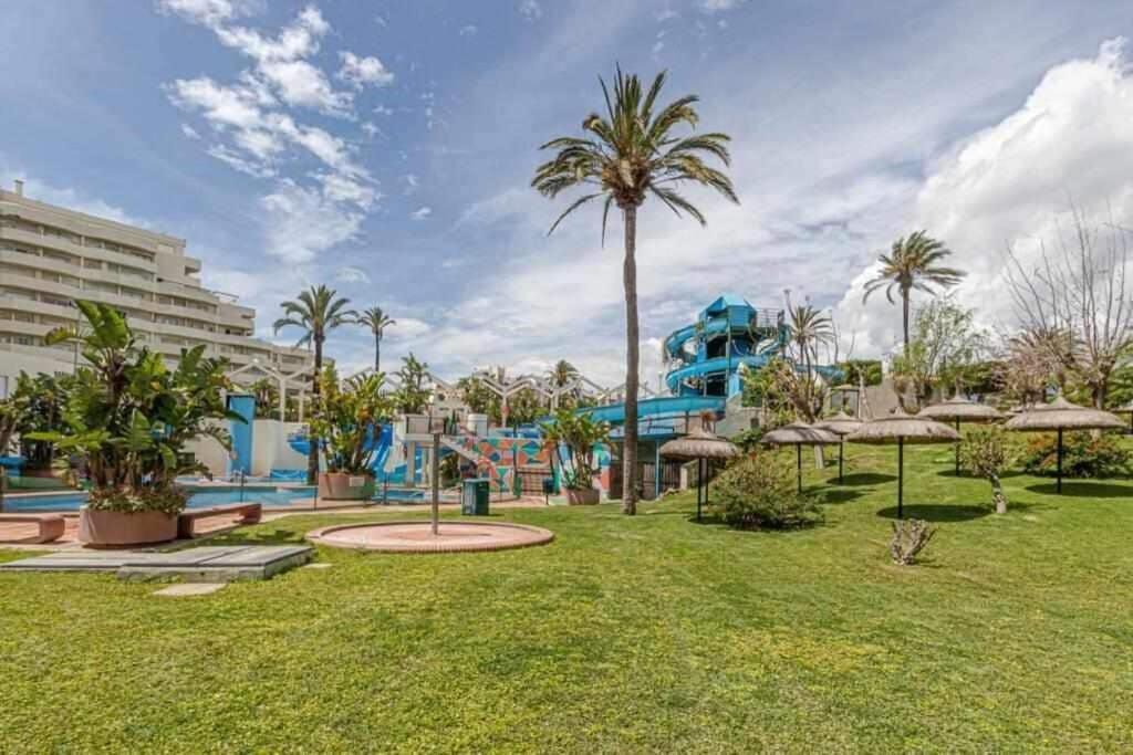 797 Holiday Rentals- Precioso Piso Con Vistas Al Jardin En Benalbeach Бенальмадена Экстерьер фото